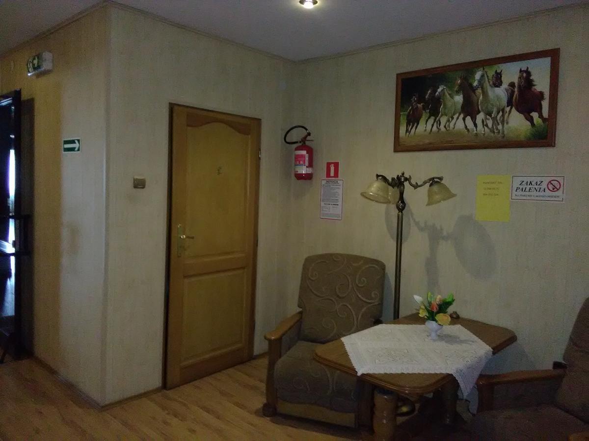 Zajazd Zagloba Widoma Exteriör bild
