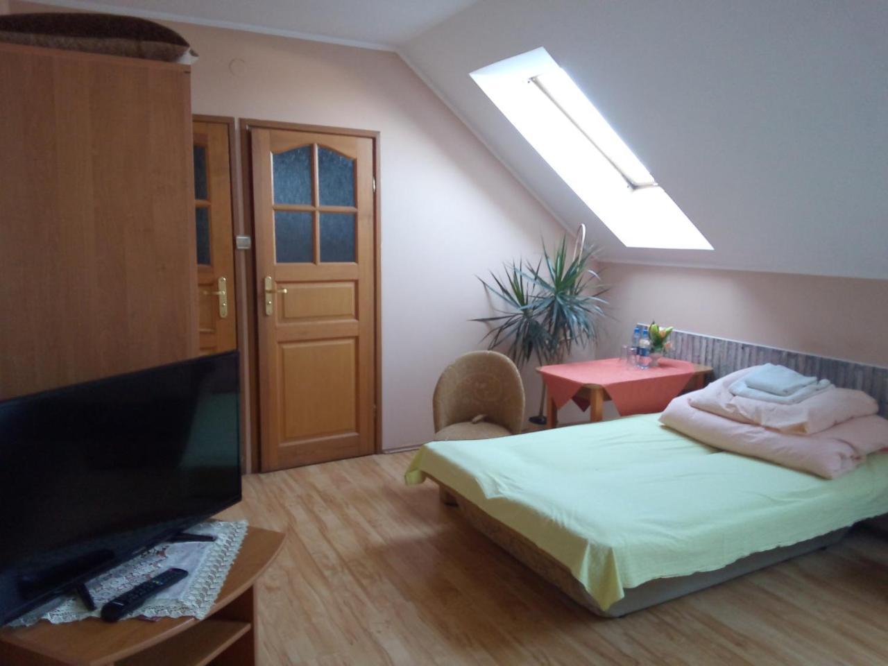 Zajazd Zagloba Widoma Exteriör bild